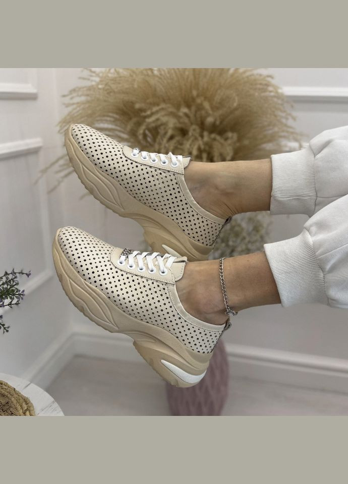 Кроссовки кожаные женские на шнуровке.. 40 размер Vasha para бежевые (338794181)