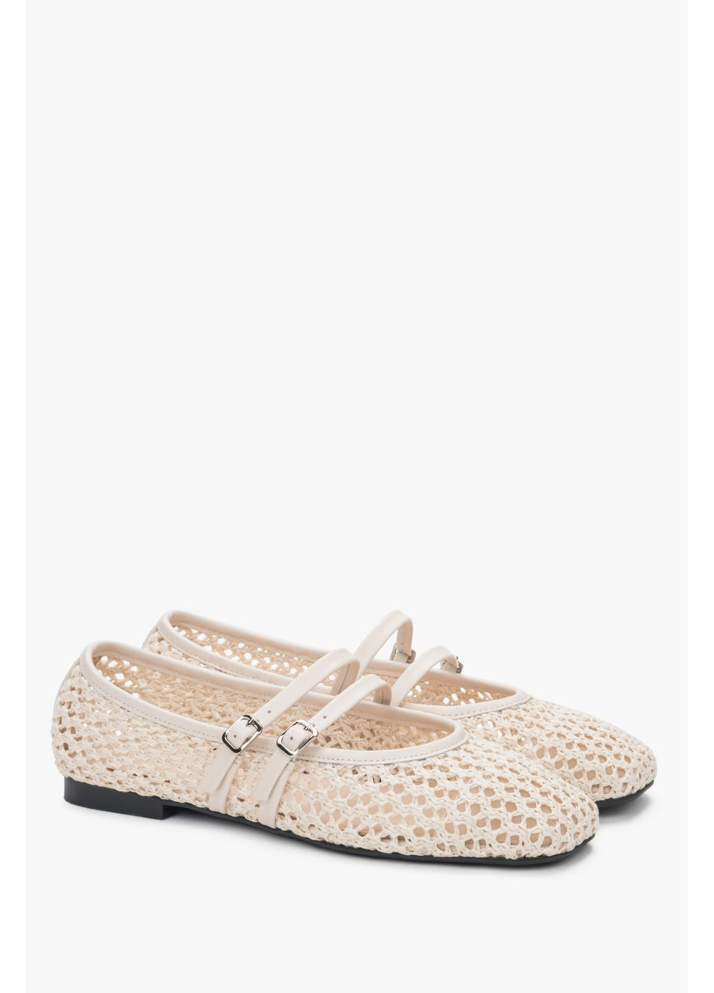Белые балетки, цвет белый Estro