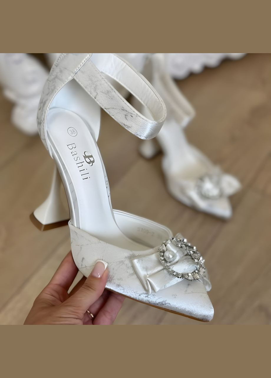 Bashili Женские вечерние туфли на каблуке 1512 Белые белый з текстиль, — демисезон (335973022)