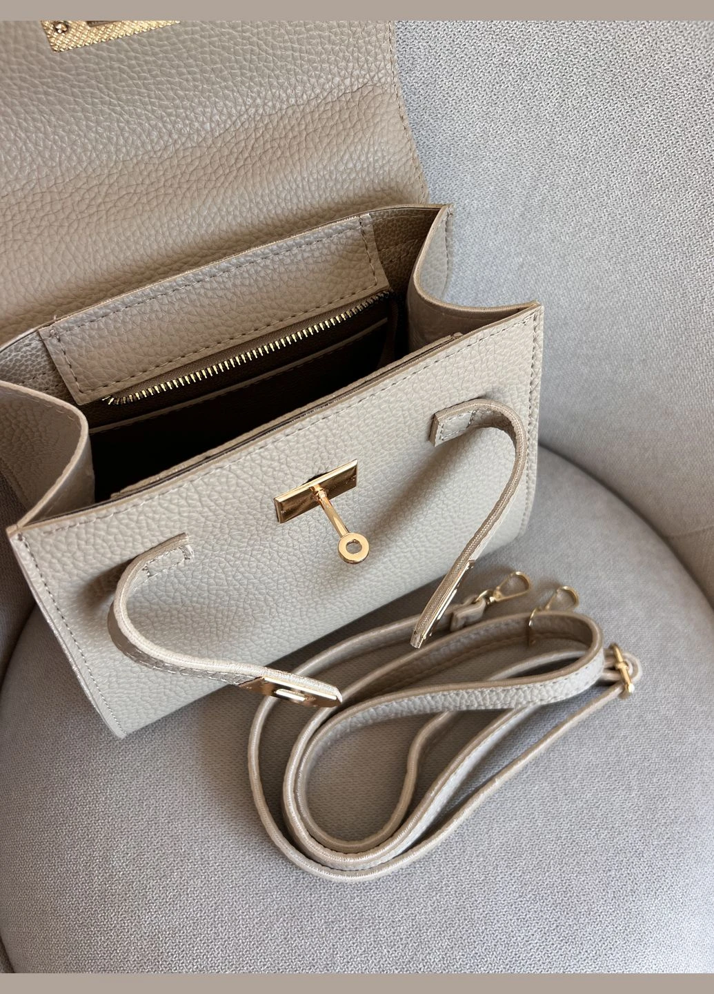 Стильна жіноча сумка Assel Eva Beige Barbaris (307359280)