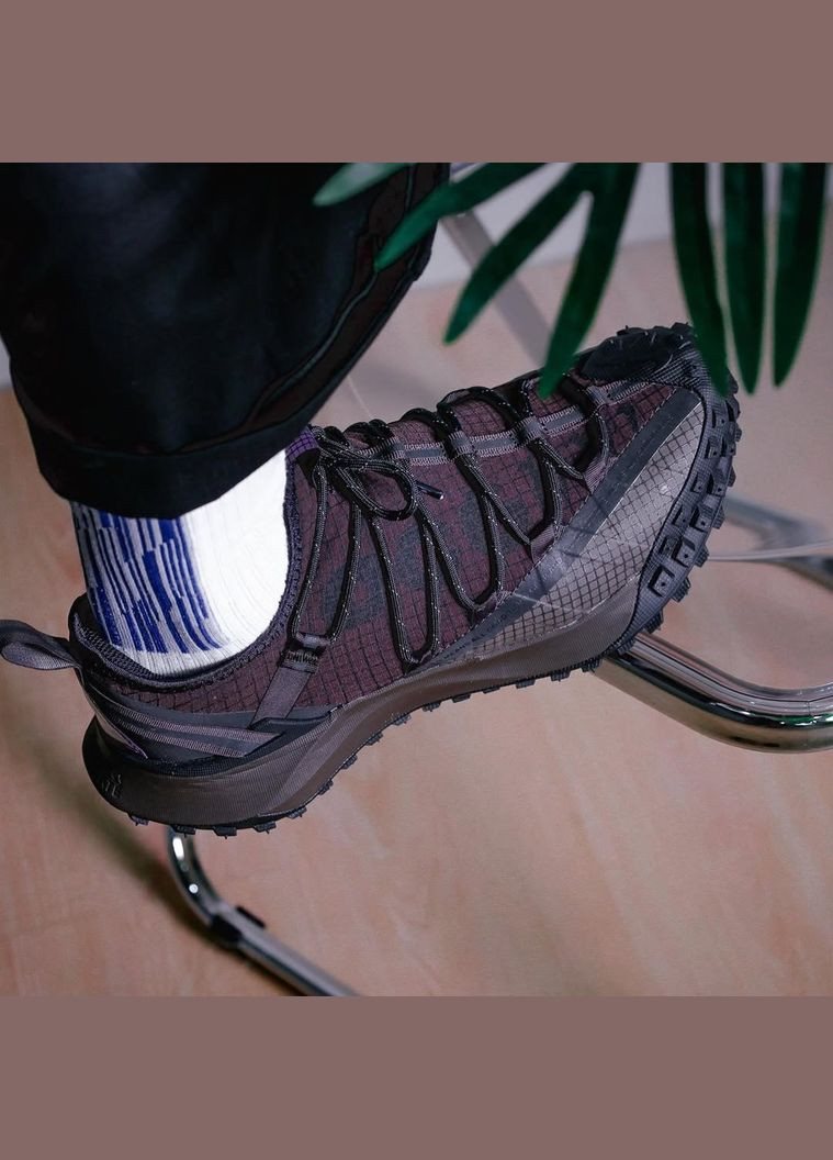 Коричневі всесезонні кросівки acg mountain fly low brown basalt - dc9045-200 Nike