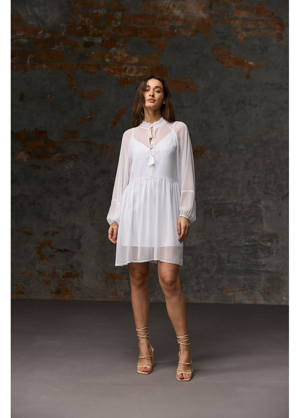 Белое платье из жатого шифона белое Bessa
