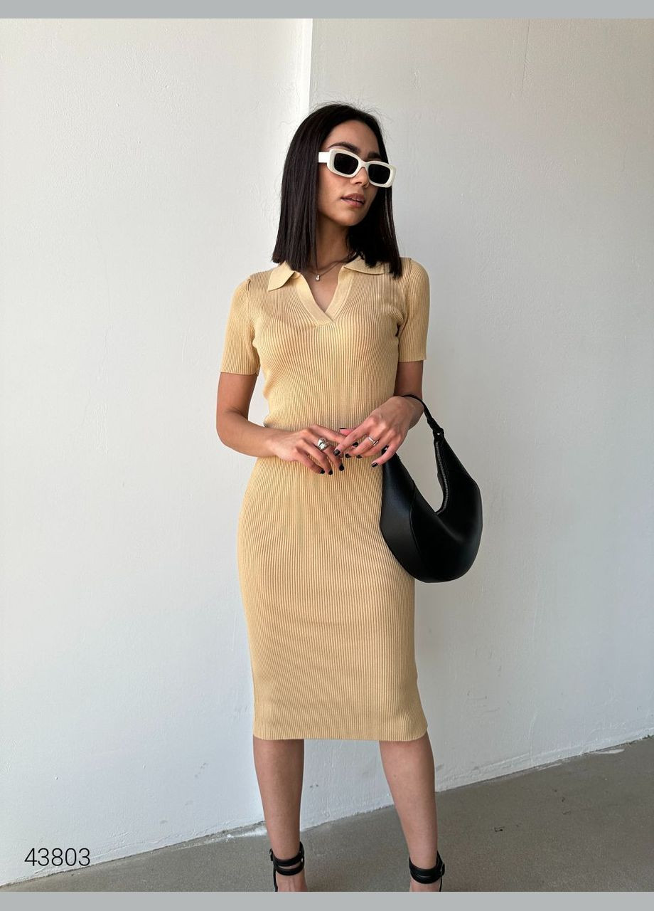 Бежевое повседневный платье миди с воротником в стиле поло Liton