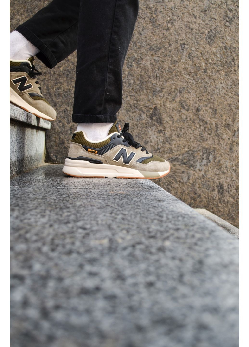 Цветные демисезонные кроссовки мужские new balance 997 olive нью беланс 997 No Brand