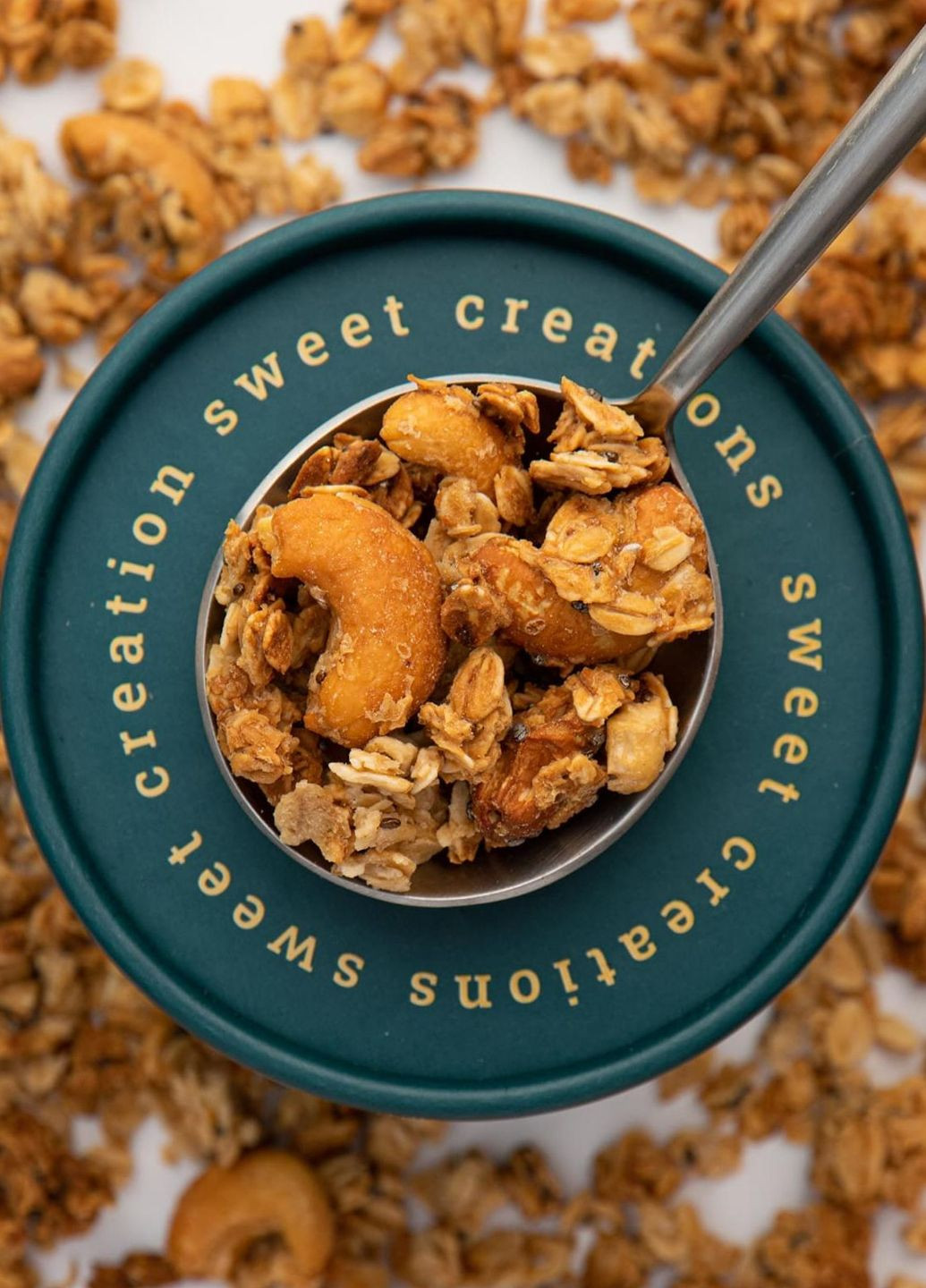 Смачний набір Gregory Boх Ginger, Sweet Cashew & Finik, 1500 г Hillary (316155127)