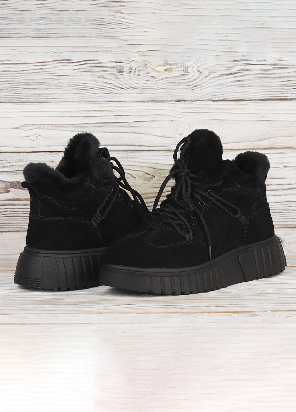 Женские кроссовки черные высокие зимние теплые замшевые кроссовки с мехом на массивной подошве для прогулок Meideli чёрные зима (365829019)