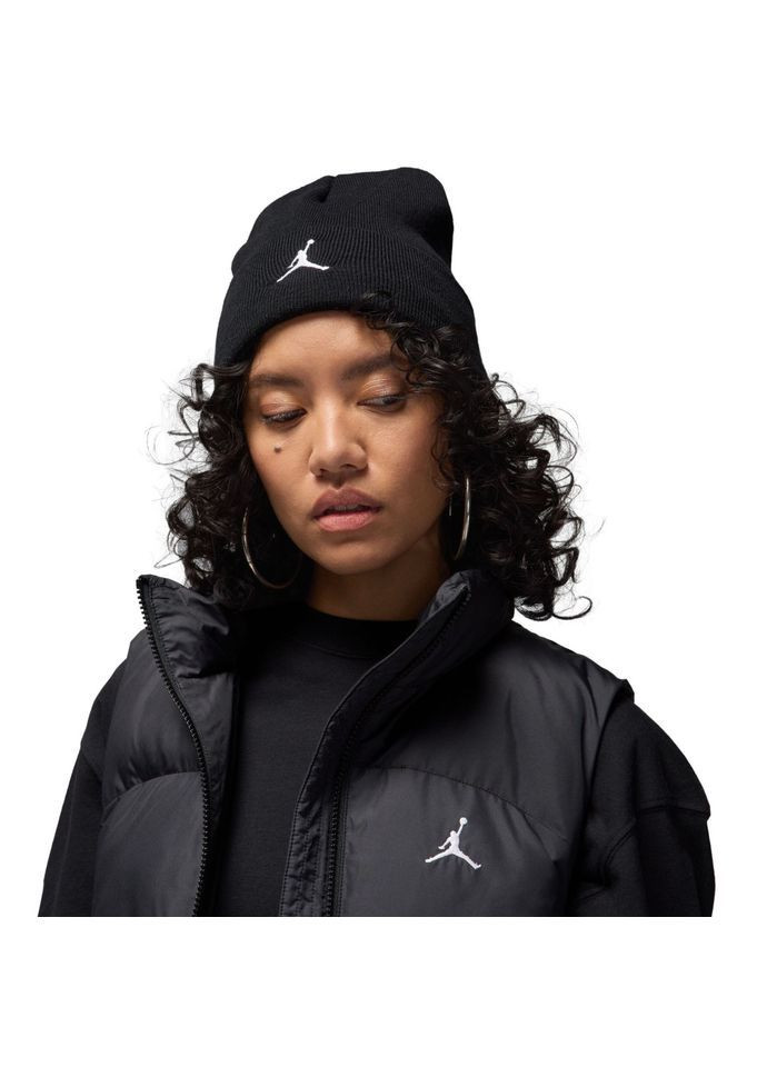 Шапка U PEAK BEANIE SATN LINED ESS Jordan (370844204)