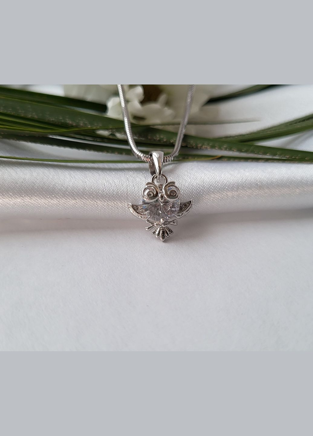 Серебряная подвеска подвес Сова с Белыми камнями серебро 925 пробы Родированное 80013р 2.20г No Brand (306742605)