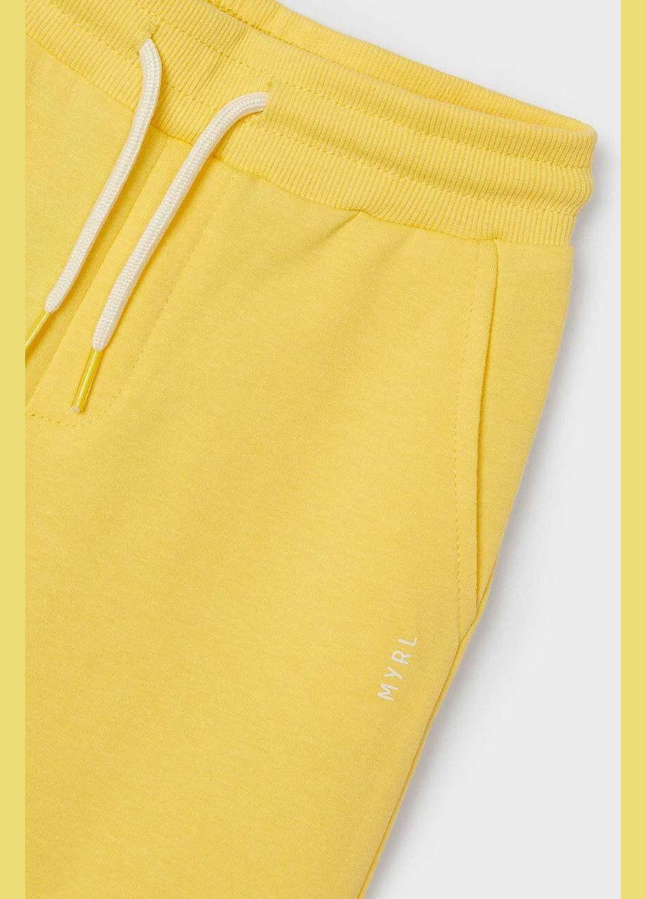Желтые брюки Mayoral