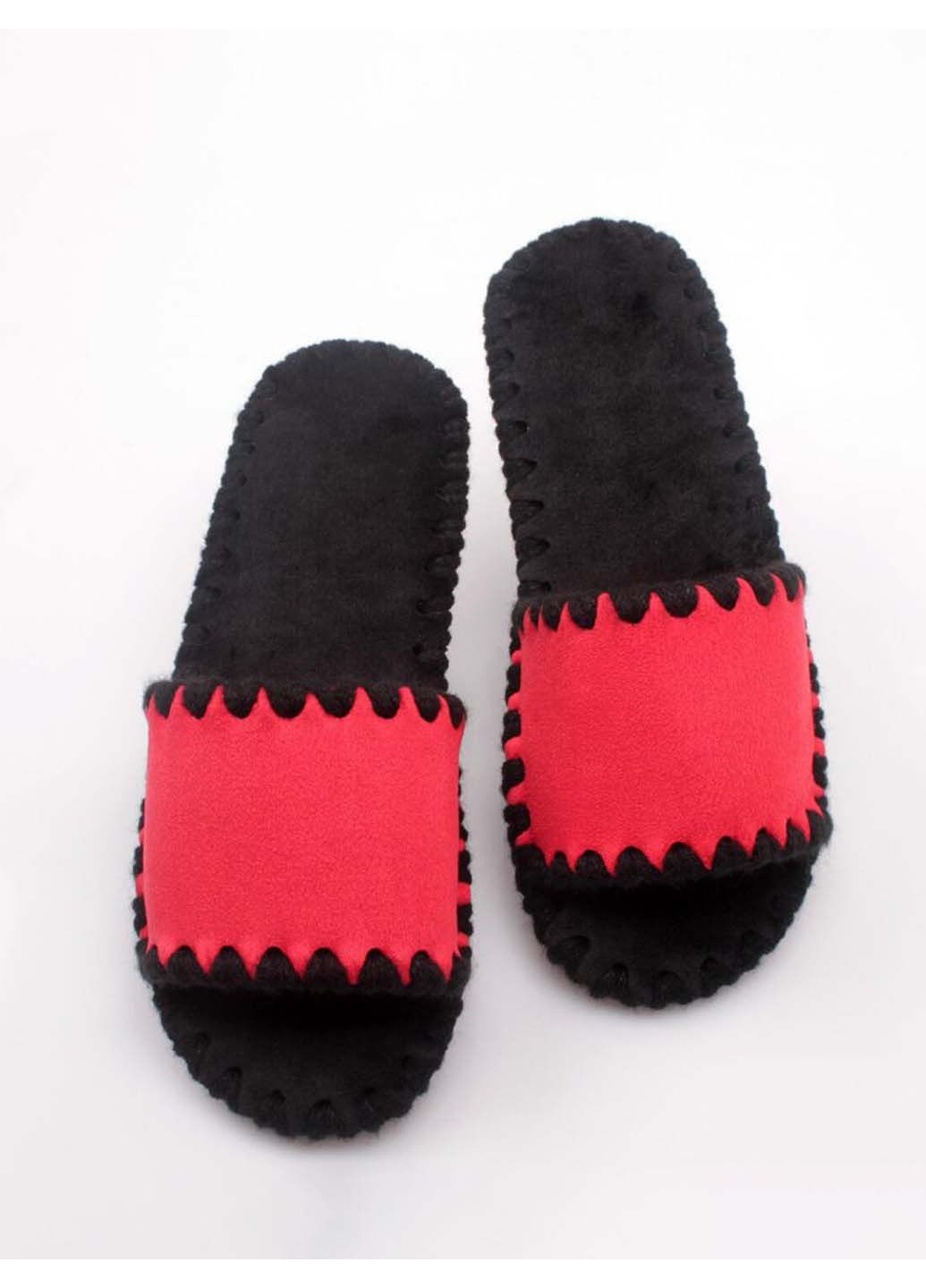 Красные домашние тапочки Family Story