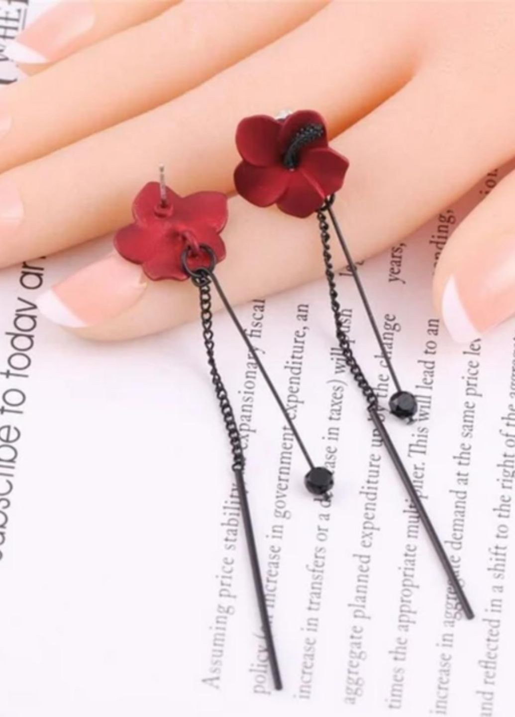 Серьги гвоздики женские с красным цветком и подвесками Fashion Jewelry (353827770)