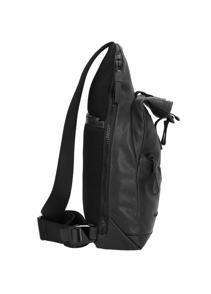 Рюкзак на одне плече Harper (AP) Black CA5678AP_N official Piquadro (372672638)