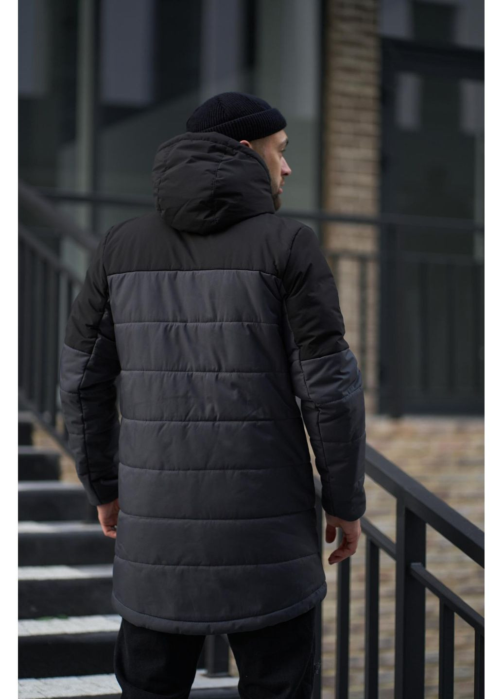 Графітова демісезонна легка та зручна подовжена куртка з капюшоном Vakko