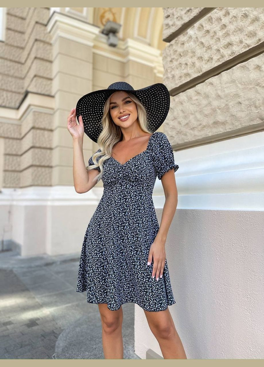 Черное повседневный летнее платье мини с открытыми плечами и цветочным принтом. с открытыми плечами MonCher с цветочным принтом