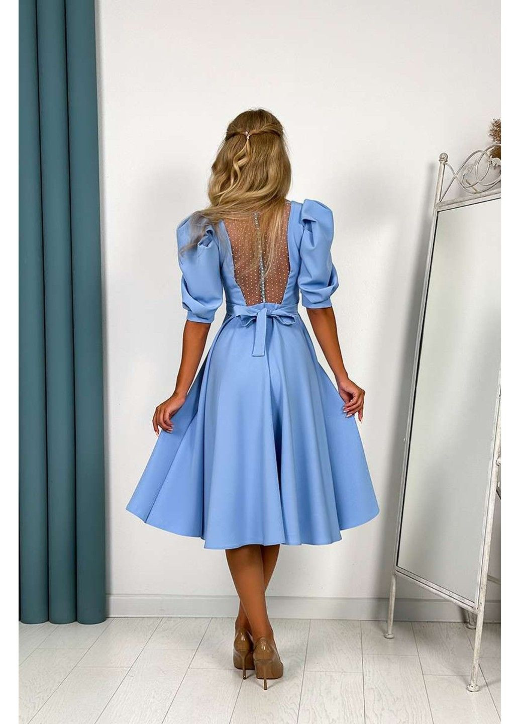 Блакитна коктейльна сукня прозора спина 24049 блакитна Tanita-Romario