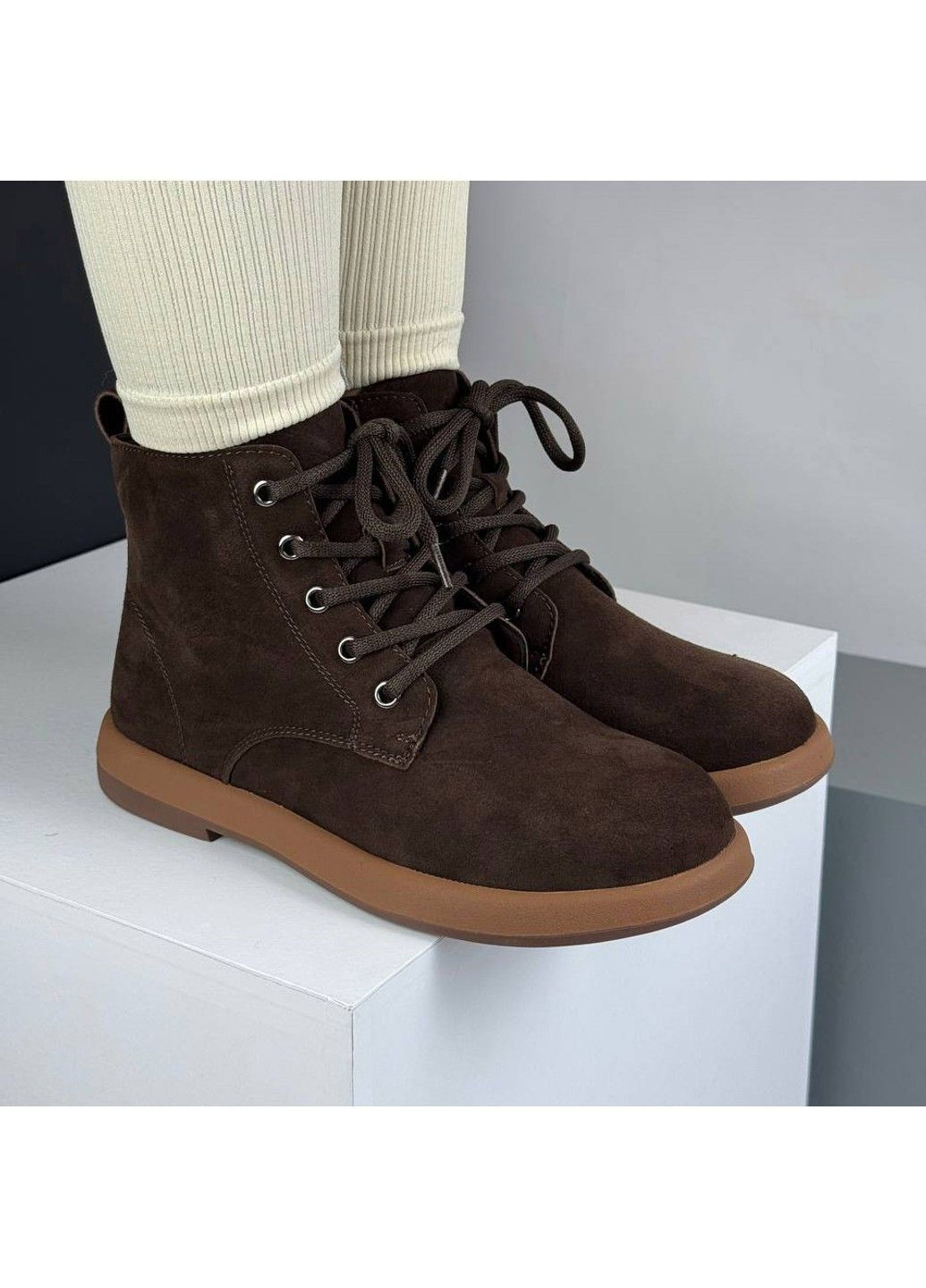 Зимние 557 ботинки зимние коричневые замшевые Yimeili