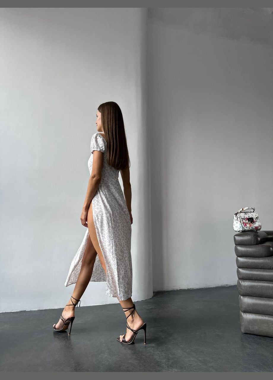 Белое кэжуал, коктейльное платье в цветочный принт No Brand с цветочным принтом