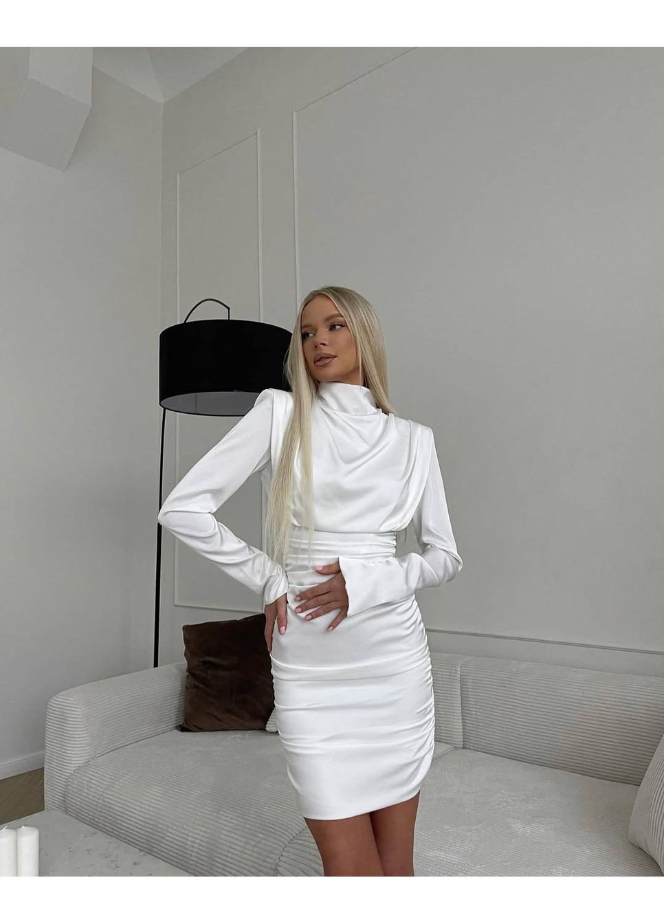 Молочна вечірня сукня з сатину замір в описі DK/DL Мода без кордонів однотонна