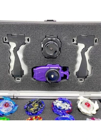 Набір бейблейдів у валізі BeyBlade (401489656)