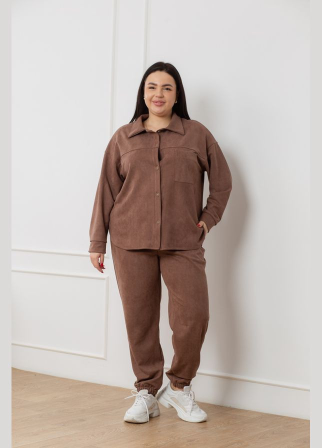 Жіночий костюм замшевий демісезонний двійка з кишенями на ґудзиках 24.2552 50( ) Світло коричневий AKSAN (317274376)