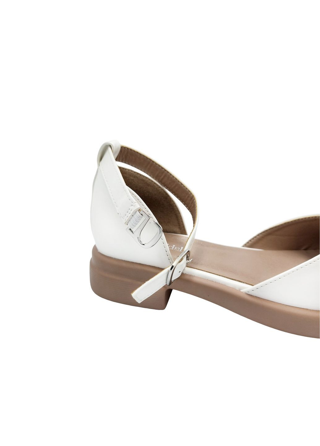 Белые босоножки Meideli