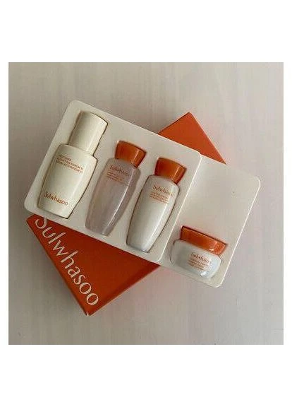 Essential Daily Routine Kit 4 предм Набір косметики для щоденного догляду за шкірою обличчя Sulwhasoo (375205722)