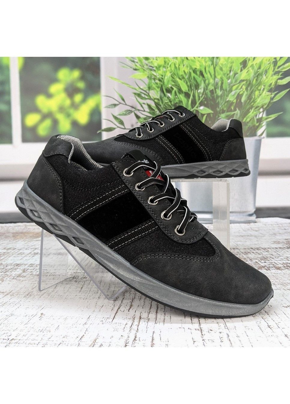 Чорні Осінні кросівки чоловічі Paolla