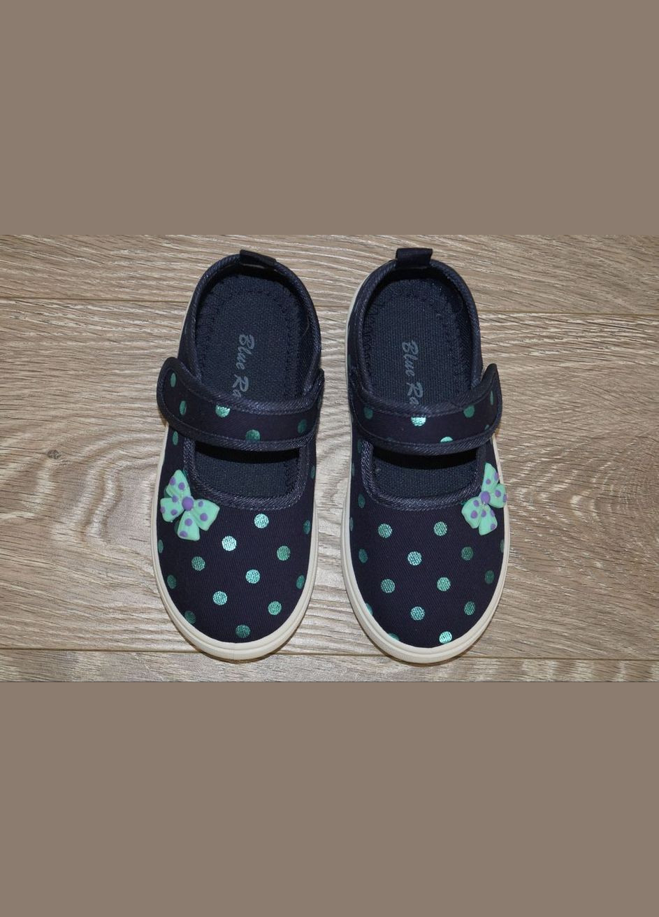 Темно-синие тапочки для девочки на липучке с бантиком темно-синие Blue Rama с логотипом, с белой подошвой, с бантом