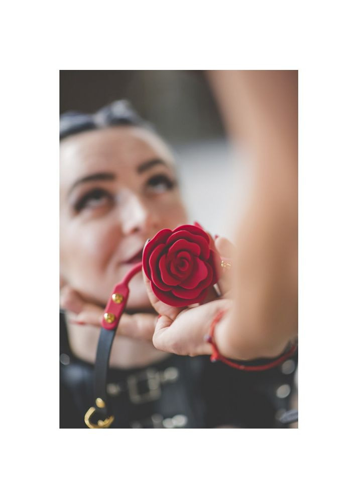 Кляп троянда із силікону та італійської шкіри Rose Ball Gag - CherryLove UPKO (296930364)