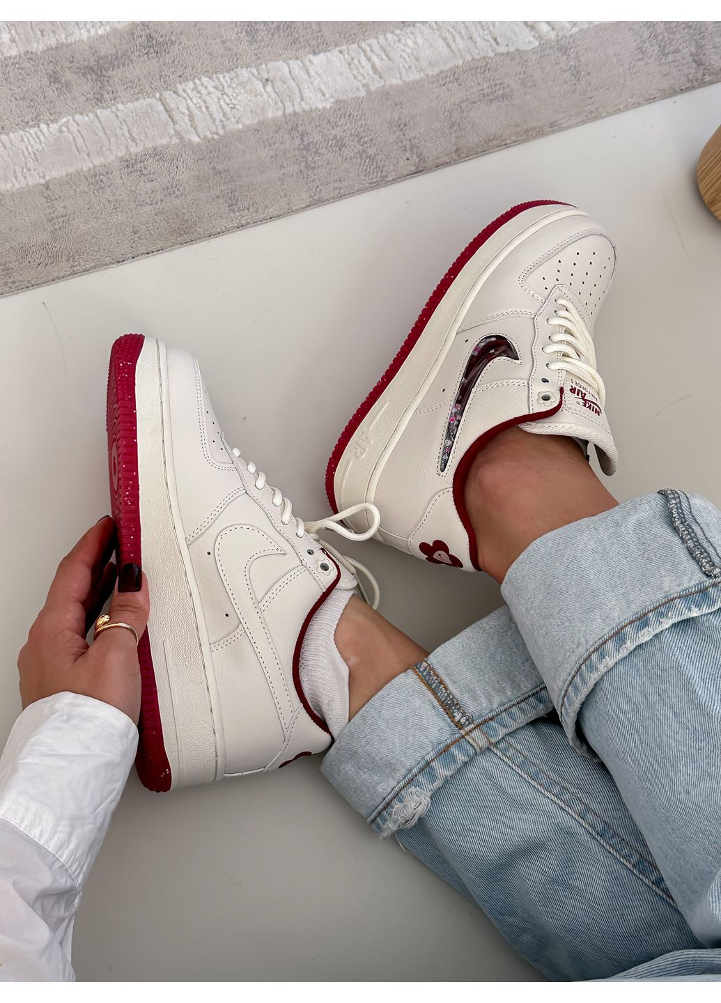 Кроссовки женские Nike Air Force 1 Low White Bordo | Найк Аир Форс 1 низкие белые No Brand белые демисезоны (350936271)