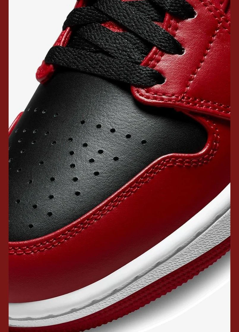 Черные кроссовки nike 1 mid (44) оригинал 554724-660 Air Jordan