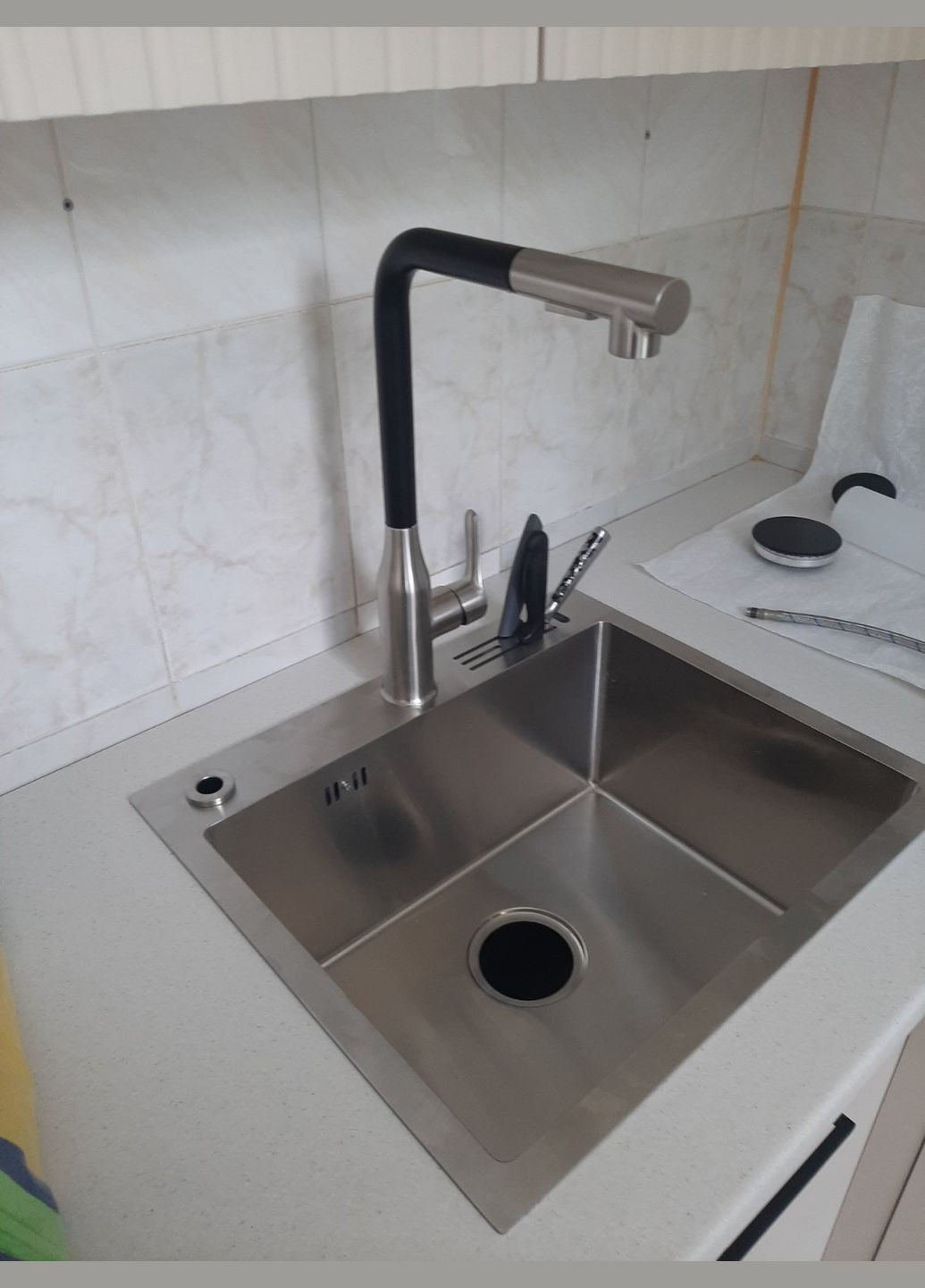 Змішувач нержавійка для кухні з висувним виливом WSB-33 Nett (336938070)