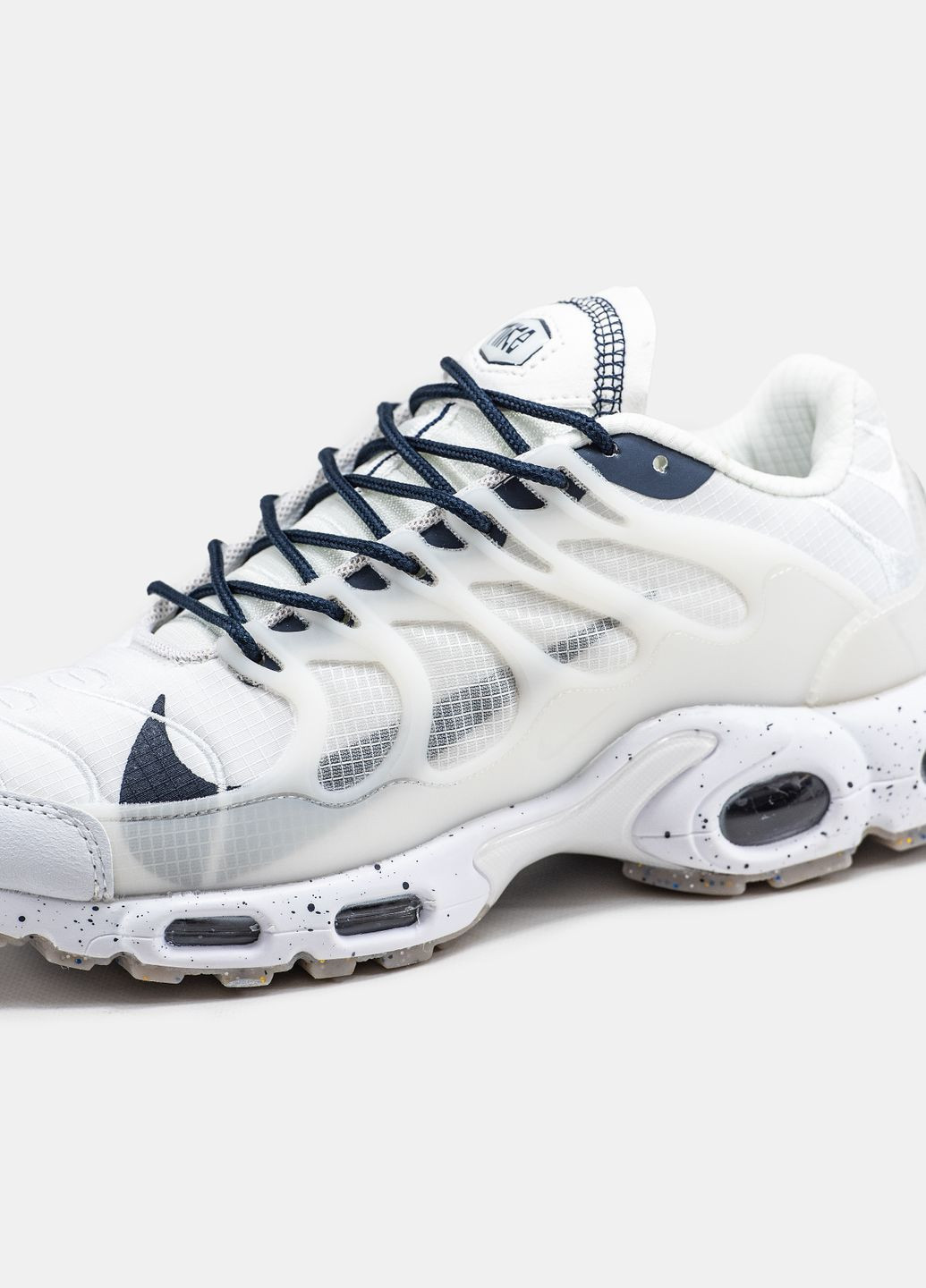 Белые демисезонные кроссовки мужские nike air max tn plus terrascape white | найк аир макс тн плюс белые No Brand