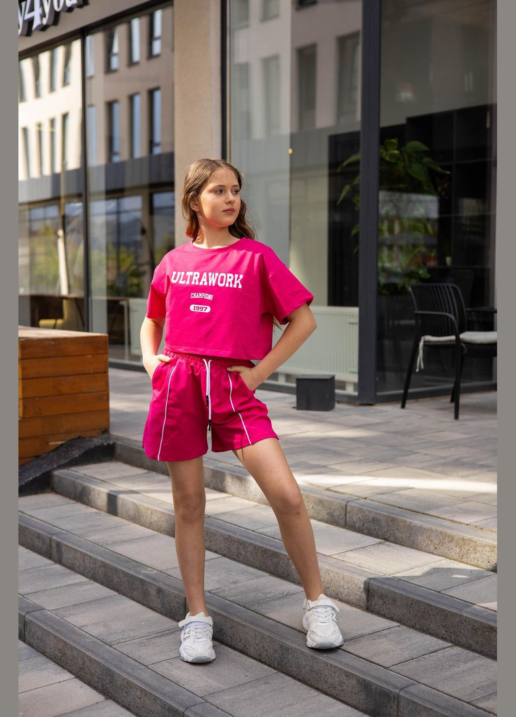 Рожевий літній малиновий комплект ультра з шортами IRmAS оверсайз