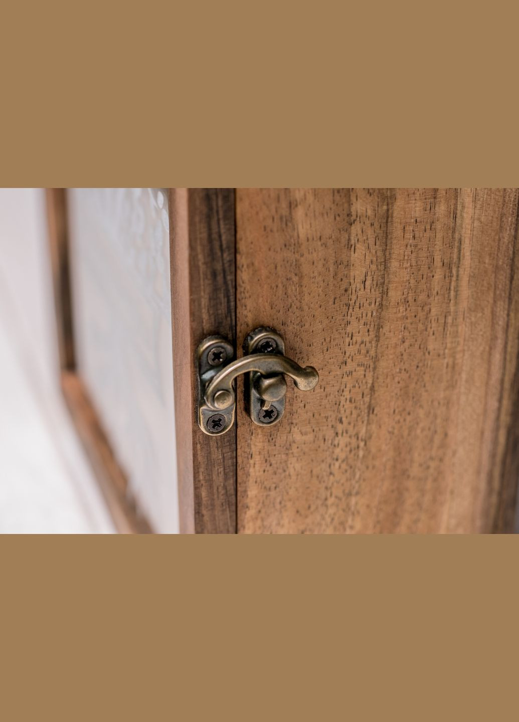 Настінна дерев'яна ключниця з гравіюванням EcoWalnut (295266089)