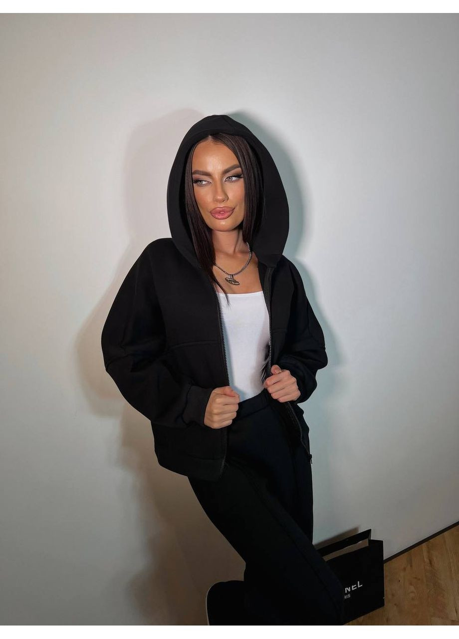 Женский теплый костюм с надписью черного цвета 35430 Fashion (364989391)