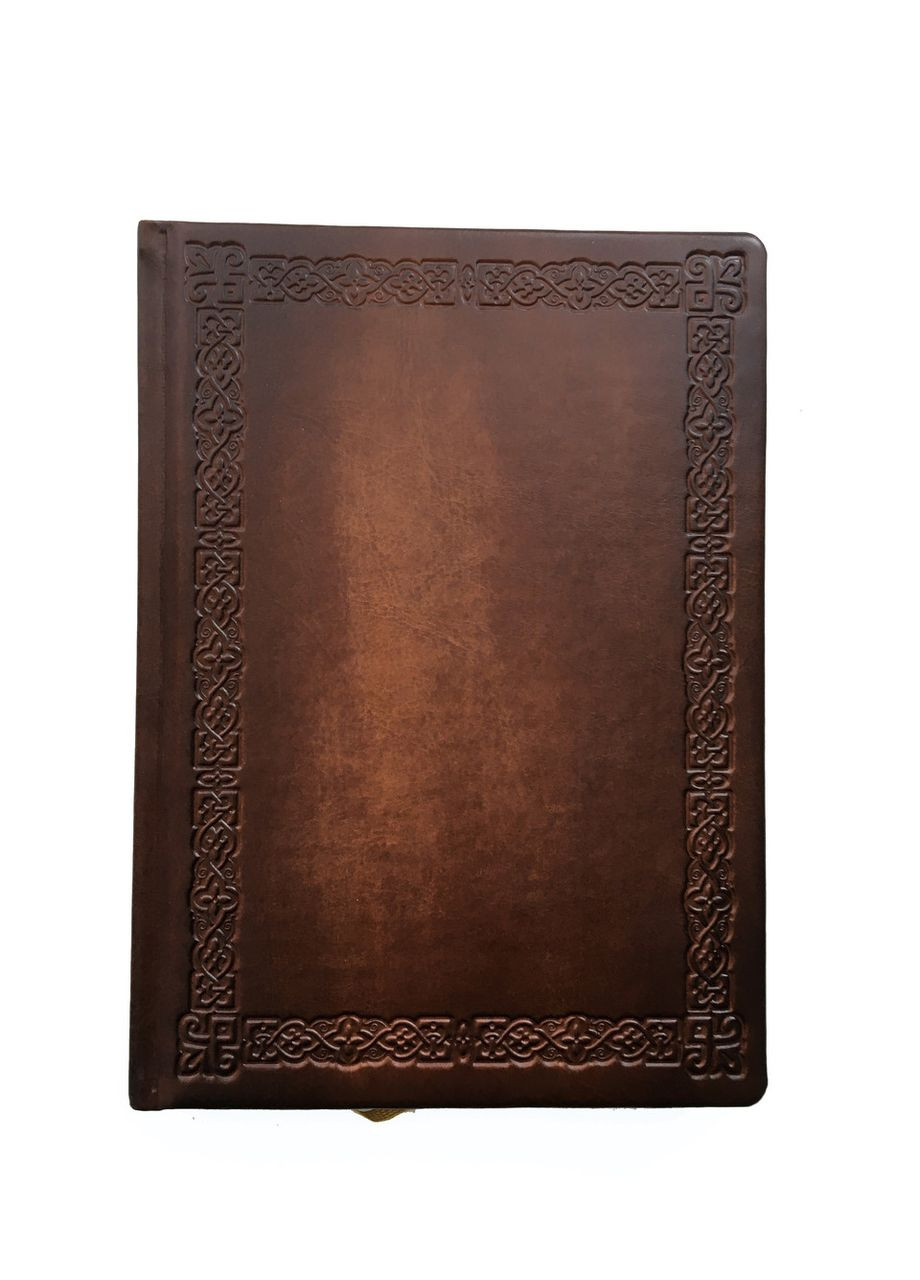 Дневник недатированный А5, искусственная кожа, срез блока золото, обложка "Рамка Львов" Бібльос (281999537)