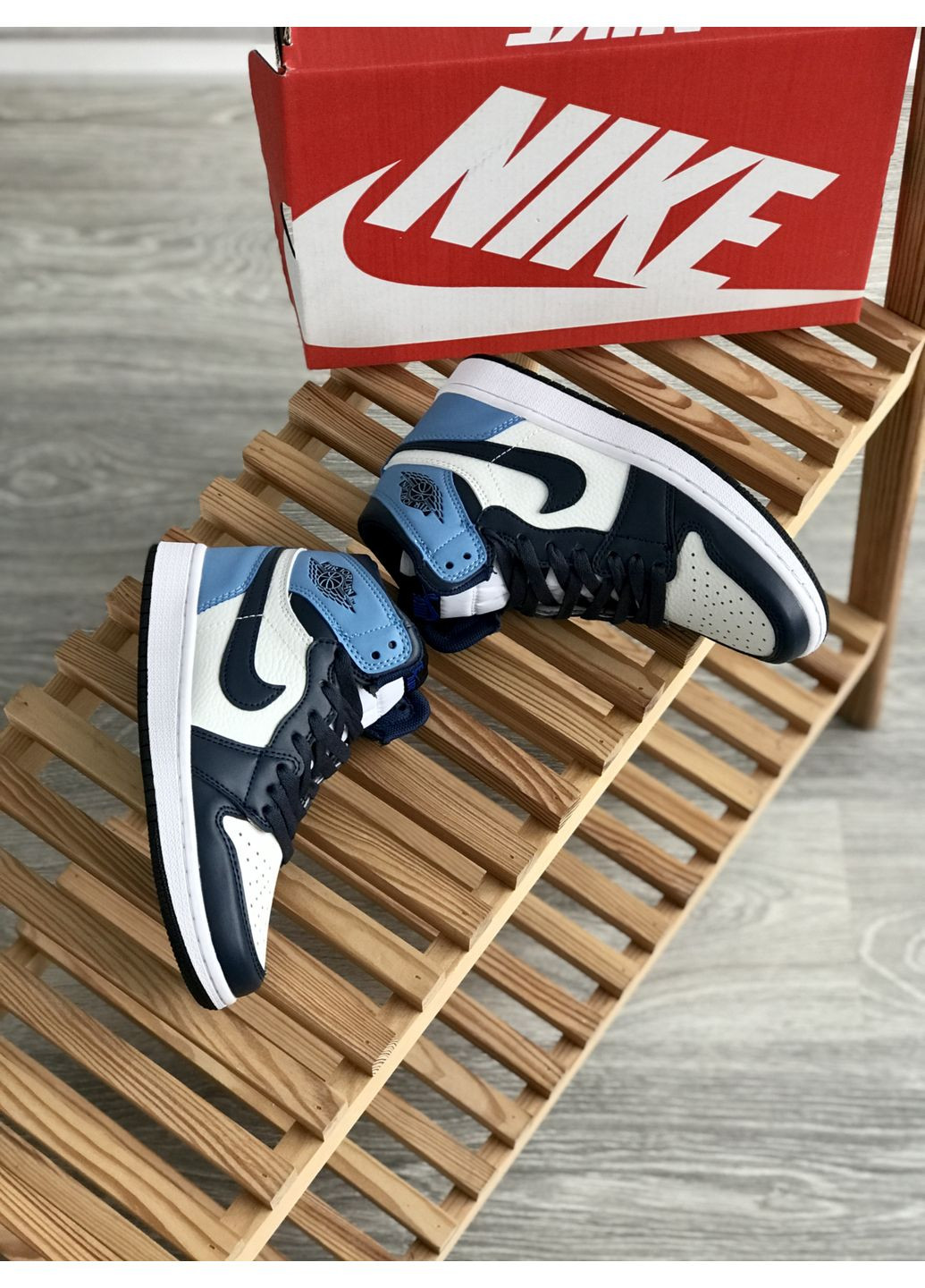 Кросівки жіночі і чоловічі Nike Air Jordan 1 Retro High Patent Blue toe| Найк Джордан 1 Ретро сині No Brand сині демісезони (362561831)