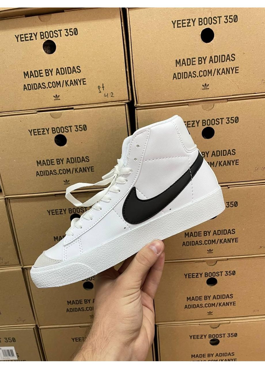 КРОСІВКИ ЖІНОЧІ NIKE BLAZER HIGH BLACK WHITE V2 НАЙК БЛЕЙЗЕР No Brand чорні демісезони (367168506)