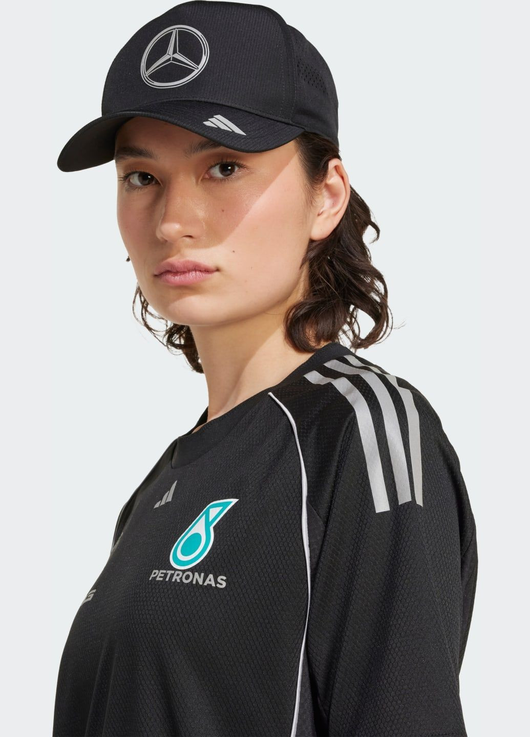 Кепка MERCEDES - AMG PETRONAS FORMULA ONE TEAM MECHANICS CLIMACOOL TRUCKER adidas (366737802)