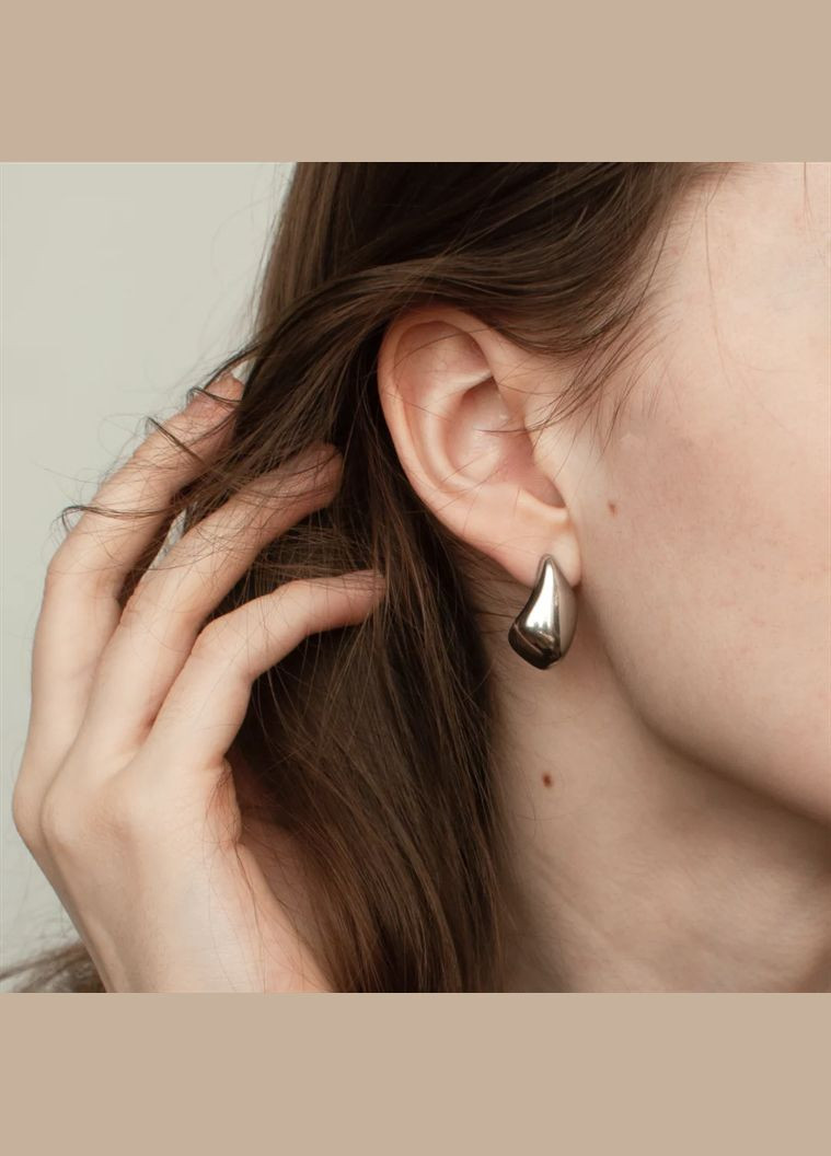 Сережки-пусети сріблясті Drops мінімалістичні форма краплинок елегантні вінтаж ретро лоліта пара сережок класичні No Brand (315932567)