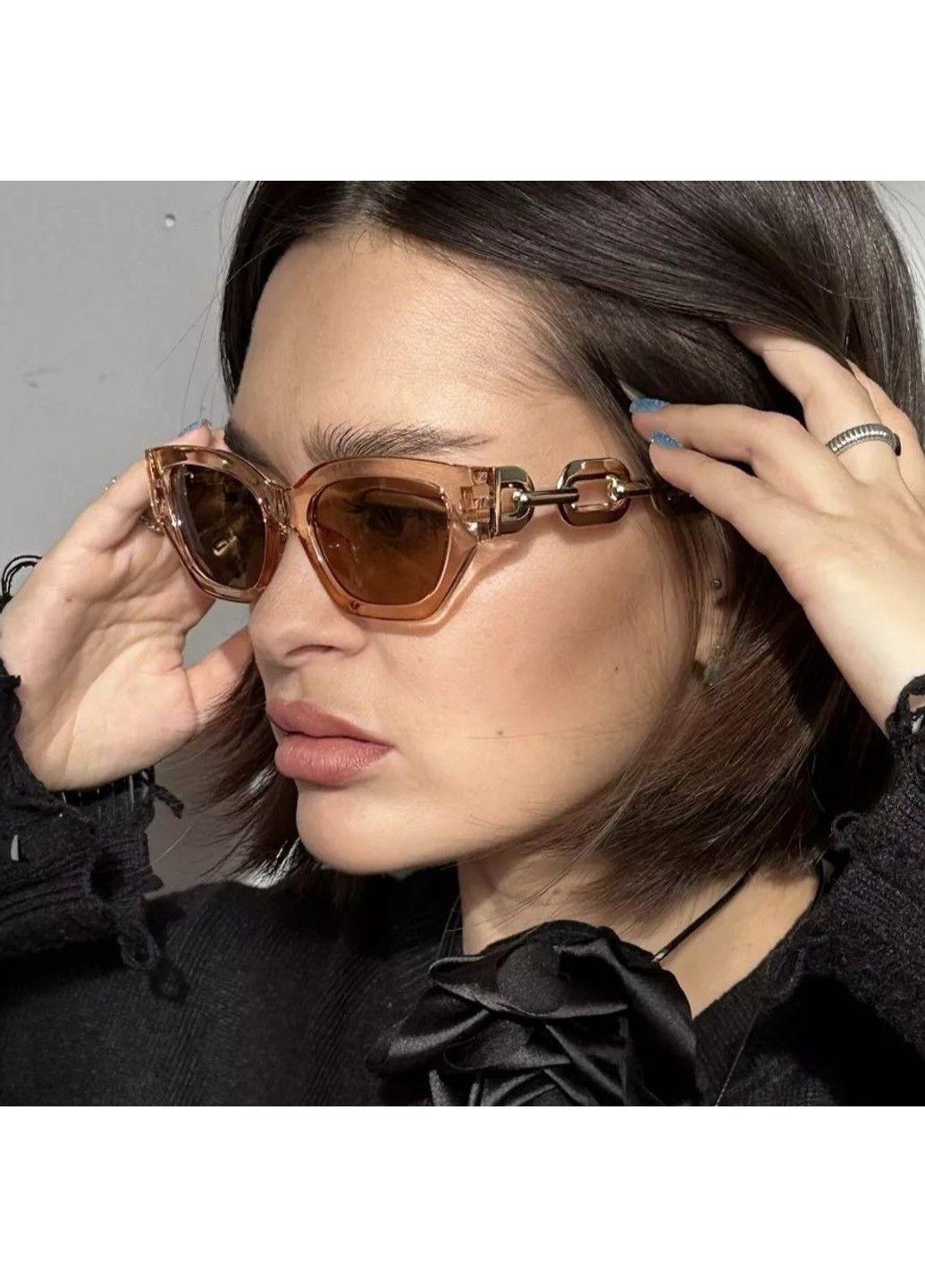 Сонцезахисні окуляри котяче око Chain бежеві No Brand (323041903)