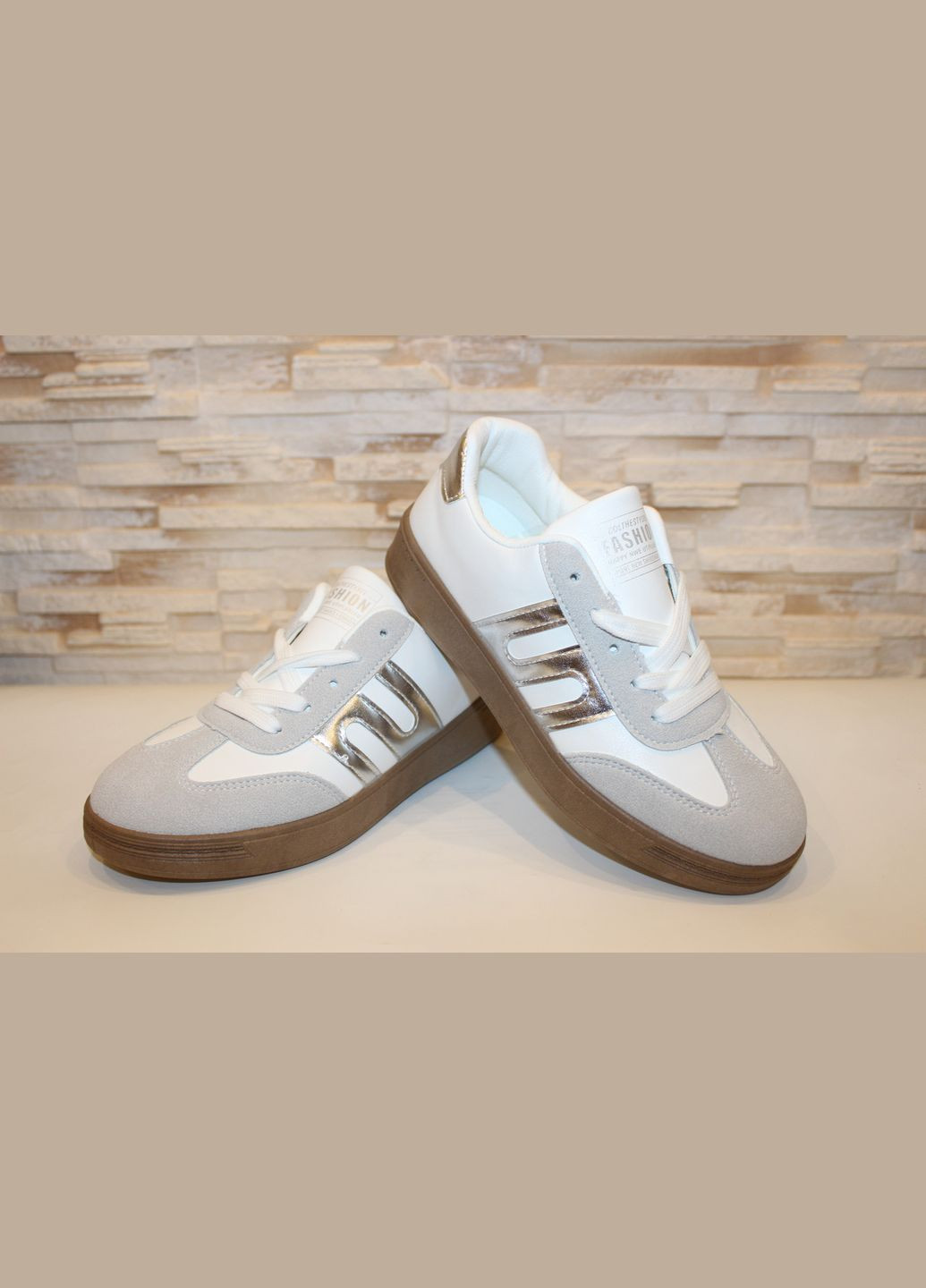 Белые кеды женские белые с серыми вставками на шнуровке No Brand Кеди жіночі