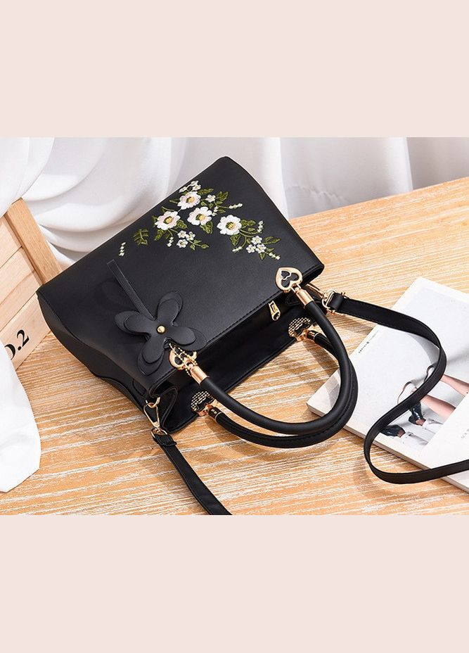 Модна жіноча сумка з вишивкою квітами, сумочка на плече вишивка квіточки Чорний No Brand (334729931)