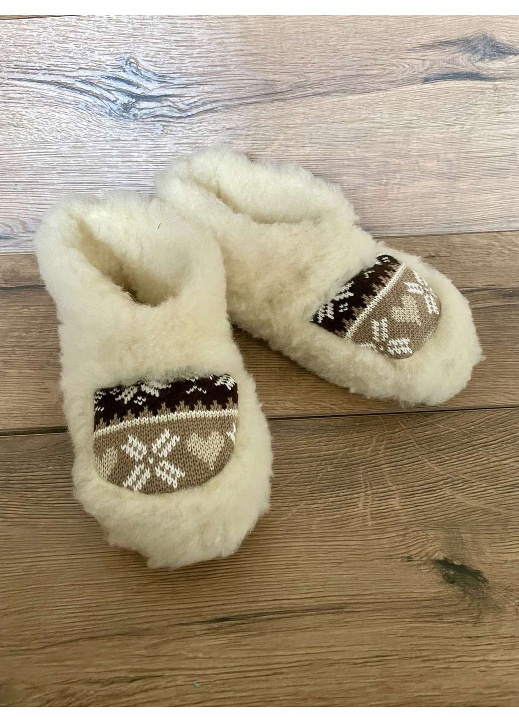 Белые чуни тапочки, укороченные Eluna с вышивкой