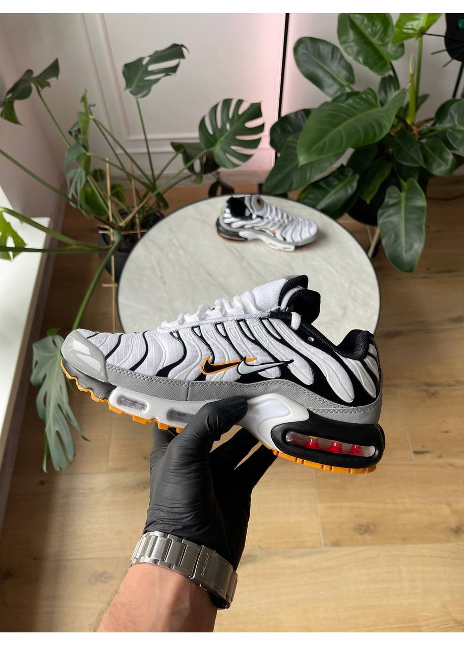 Сірі Осінні кросівки чоловічі nike air max tn plus grey white black | найк аір макс тн плюс сірі білі чорні No Brand