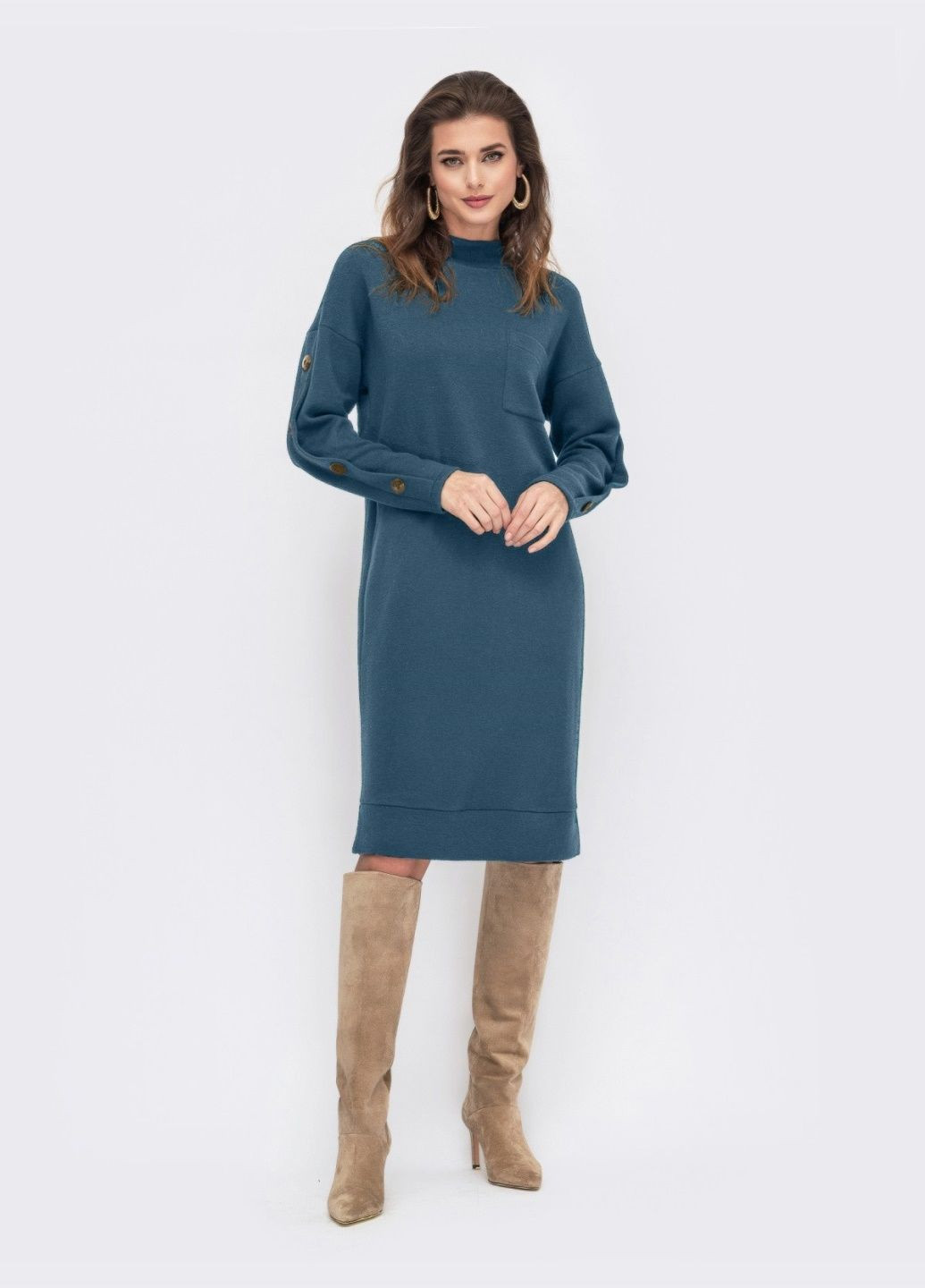 Бірюзова кежуал тепла сукня з декоративними ґудзиками на рукавах бірюзова Dressa однотонна