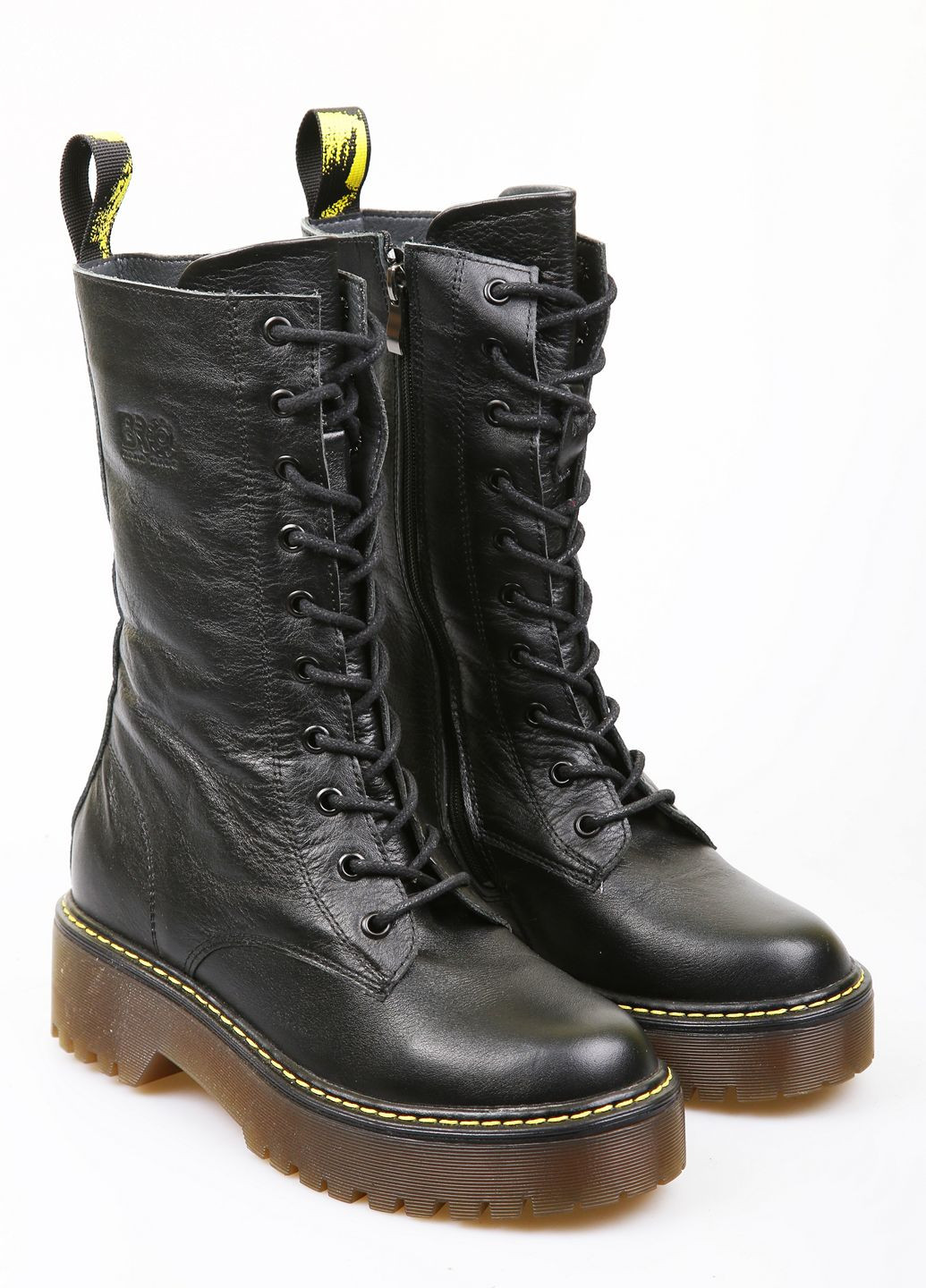 Черные осенние полусапоги Broni