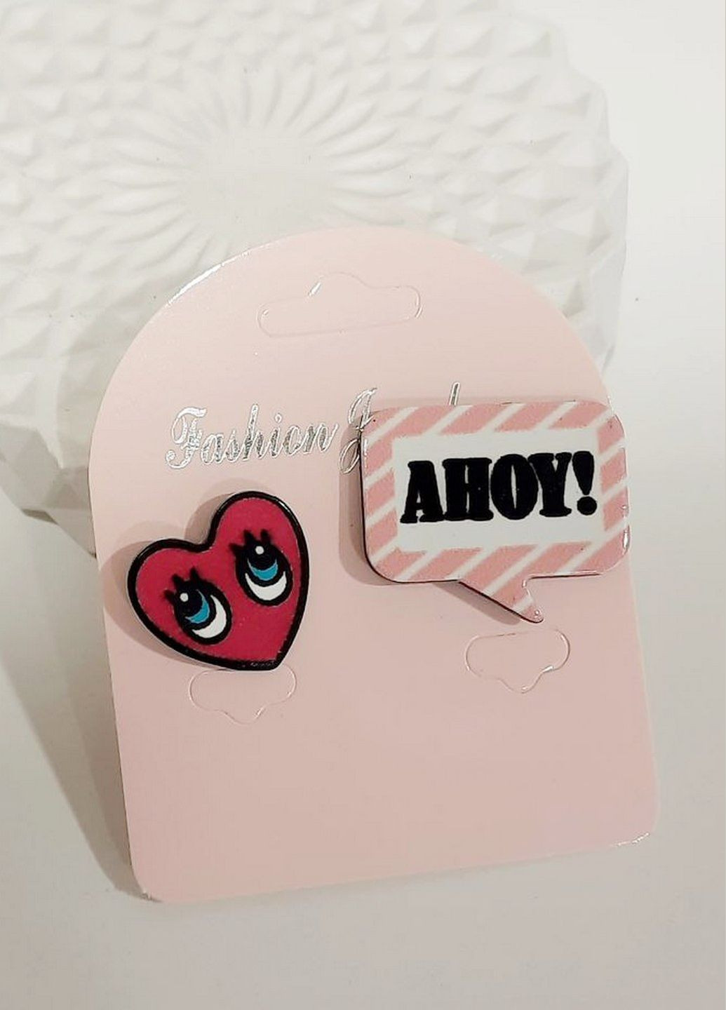 Набор из 2 значков Adele (280917760)