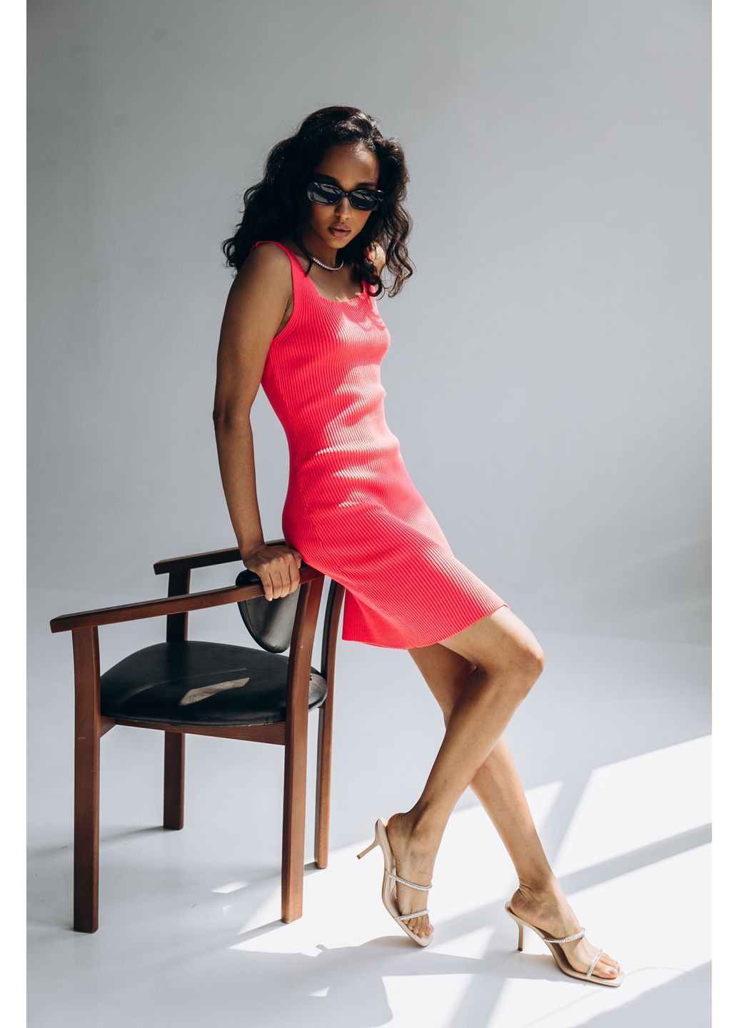 Розовое платье мини Sage